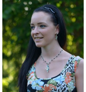 colier-fantaisie-nacre-noire