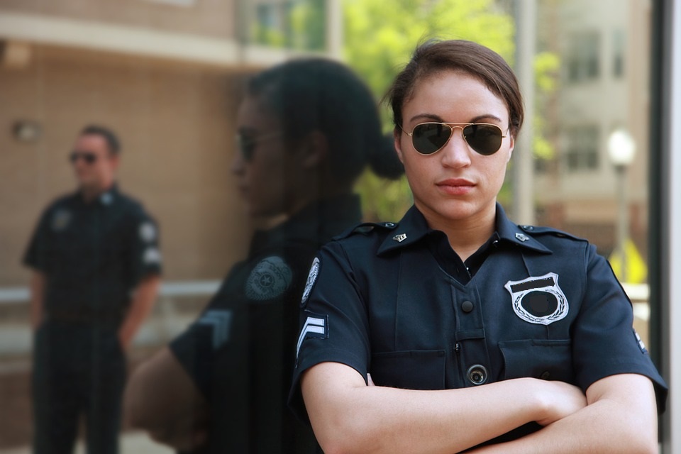 bodyworn-794099_960_720