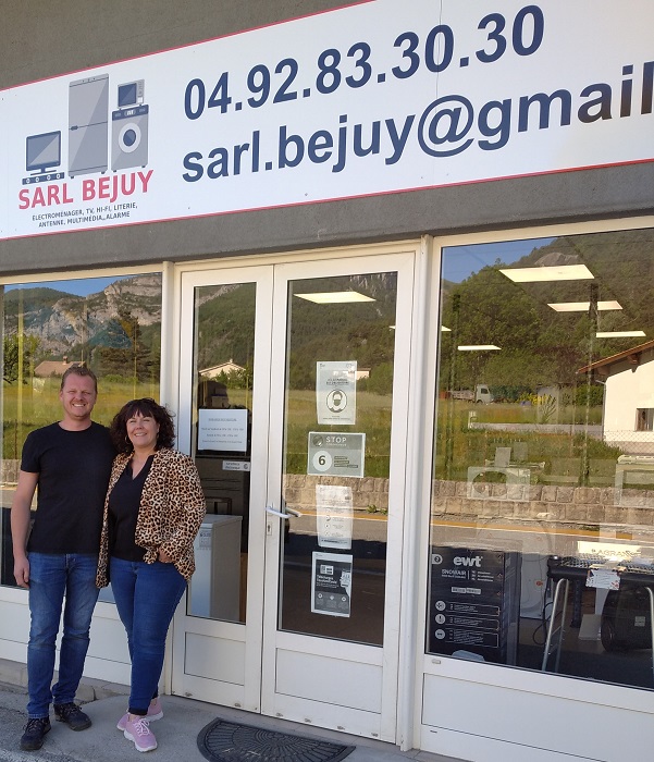 20210525092526-p2-document-lzjb