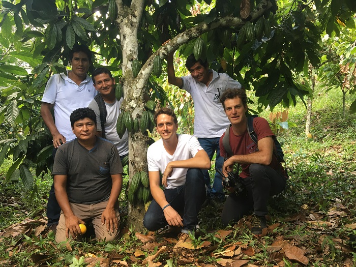 Equipe La Tribu et production cacao, Pérou