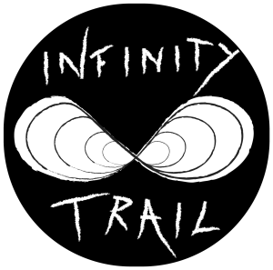 Logo Infinity Trail