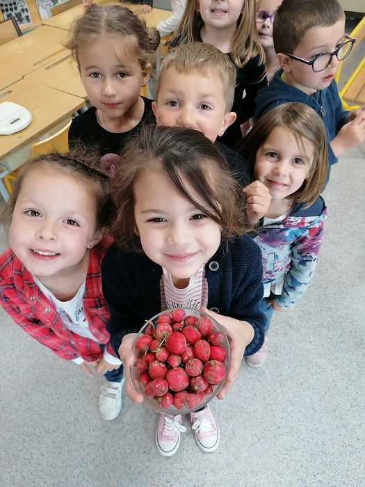 enfants-fraises