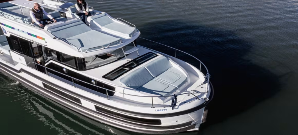 LB_Liberty_Exterior_2_11.2_TH