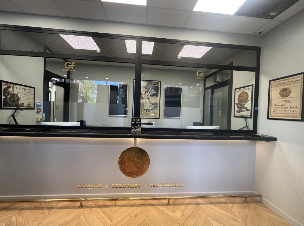 1-agence-godot-mulhouse-vitre