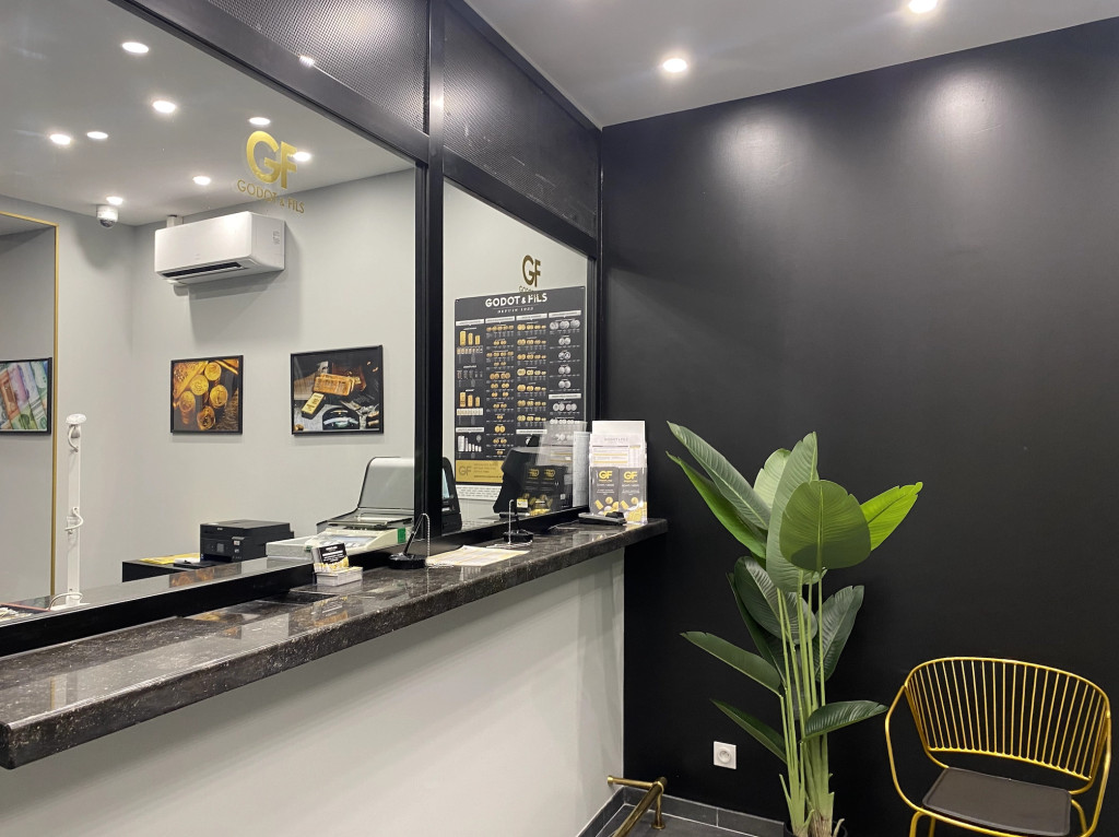 agence-godot-aix-en-provence-comptoir