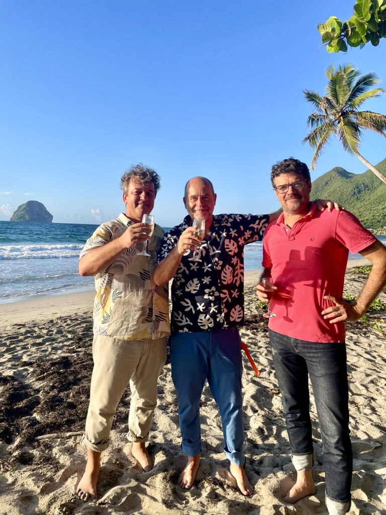 WhatsApp Image 2025-10-17 at 14.40.35 (1)