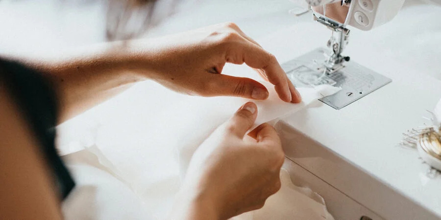 creation-robe-personnalisee-artisanale-900x450