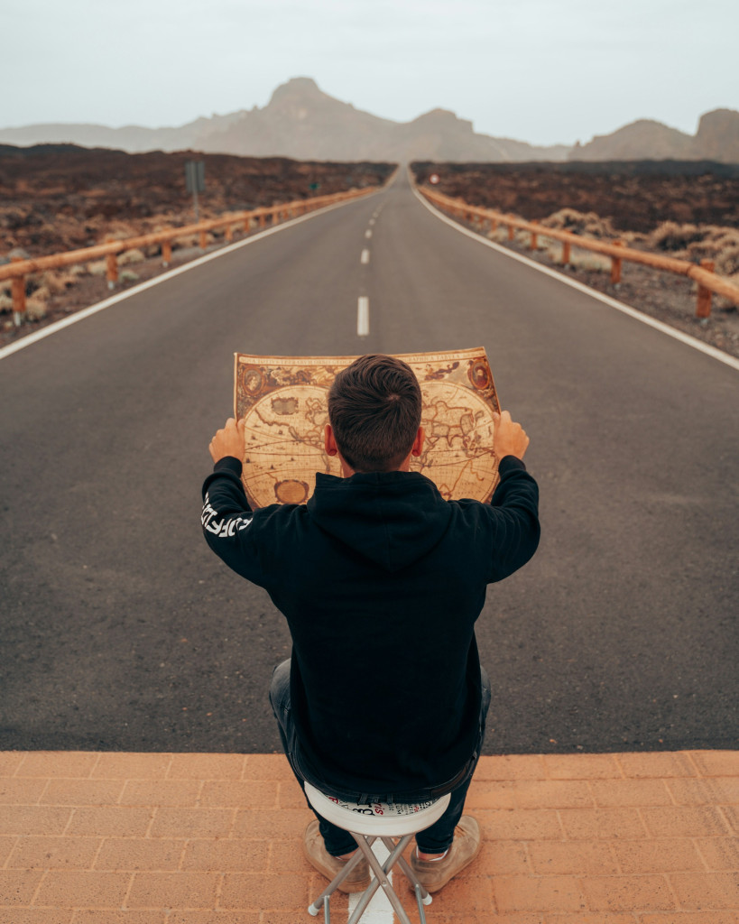 majestic-lukas-1Ovqnp3n1cw-unsplash
